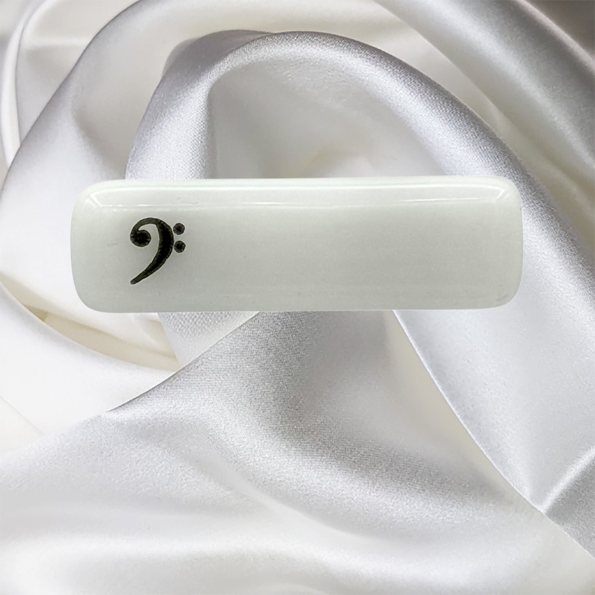 White and Gold Bass Clef Music Scarf Magnet | Lapel Pin